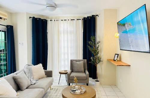 Montego Bay Apartment | Falcon Views - Airport Transportation Available-Security-Gated