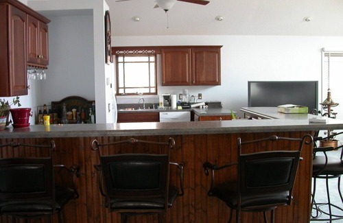 Ten Mile Apartment | FALL COLOR cruise or Fish on Suntracker Pontoon Fishing Barge!