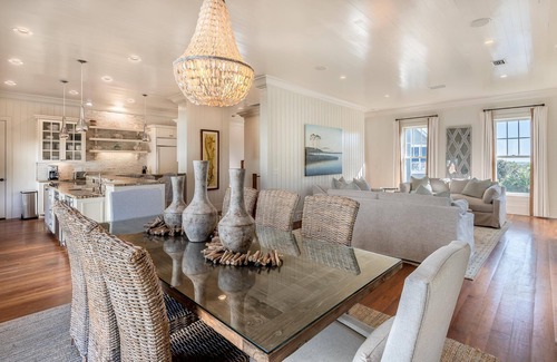 Gulf District House | Fall Dates Available! Gulf Views! WaterColor Beach Club Access! Steps to the Beach! Bikes!