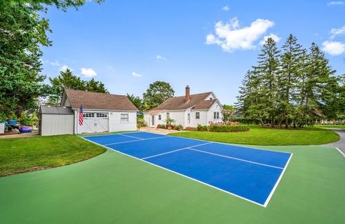Westhampton Beach House | Fall Delight of Hamptons Come Enjoy !