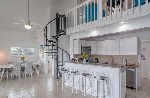 Jamaica Beach House | Fall for Galveston 15% Off Your Stay This Season