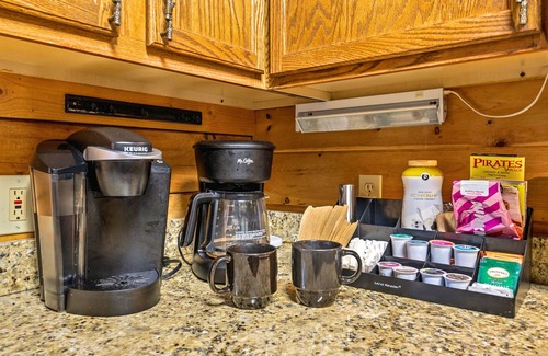Pigeon Forge Cabin | Fall Getaway Special! Hot Tub Game Room Sleeps 23 3600 sq ft Pigeon Forge