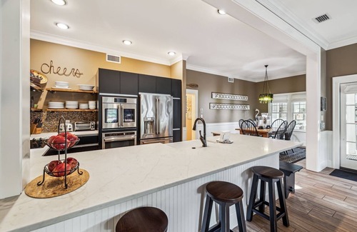 Watercolor Condo | Fall Getaways Available! Park District - Park Views & Close to Town Center! Screened-In Porch!