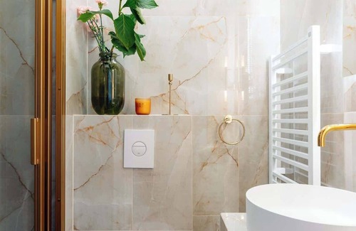 Old Town Apartment | Fall in love with the beautiful Old Town of Warsaw