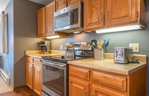 Dillon Condo | Fall into Savings! 15% Off Until Nov 30 - Book Now!