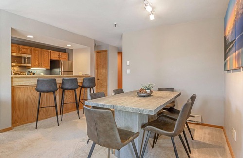 Dillon Condo | Fall into Savings! 15% Off Until Nov 30 - Book Now!