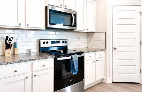 Port St. Joe House | Fall rates! Family Fun! 4 min walk to beach🏖️Heated pool, golf cart, bikes, SUP