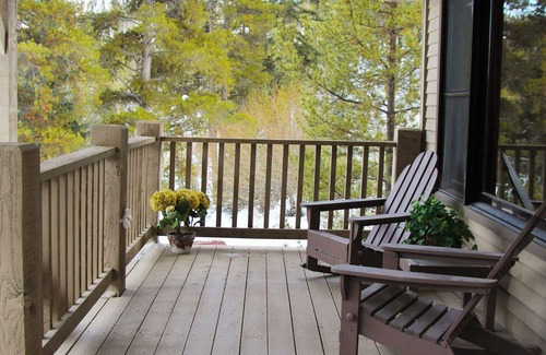Breckenridge House | FALL SPECIAL - 199 or less per night. STAY CREEKSIDE just 5 min to BRECKENRIDGE