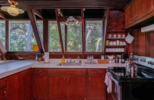 Volcano Cottage | Fall Special! Hale Palila Volcano A-Frame Cottage with Hot Tub