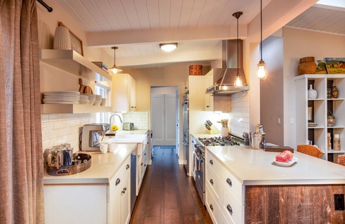Glen Ellen House | Fall-Winter Months Available! Sonoma Valley, Renovated, Walk to Restaurants&Wine