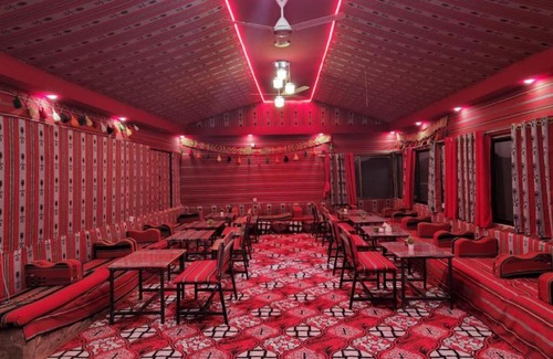 Wadi Rum Bed & Breakfast | falling stars camp