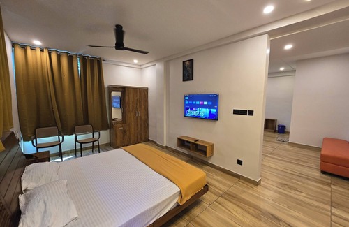 Takkalai Hotel | Falls Regency