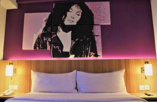 Dewi Sri Hotel | Fame Hotel Sunset Road