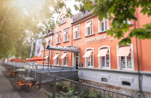 Neustadt an der Weinstrasse House | Family room small - Historia Hotel