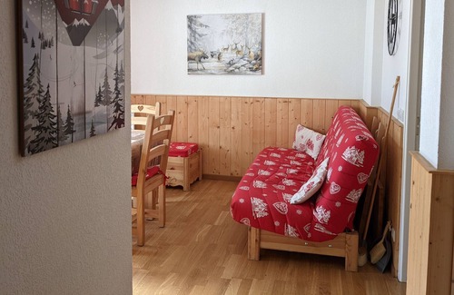 Saint-Pierre-dels-Forcats Apartment | Family apartment 4/5 pers. Facing the Cambre d'Aze