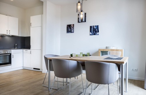 Wismar Apartment | Familien-apartment für 5 Personen mit Saunanutzung in Erstklassiger Hafenlage