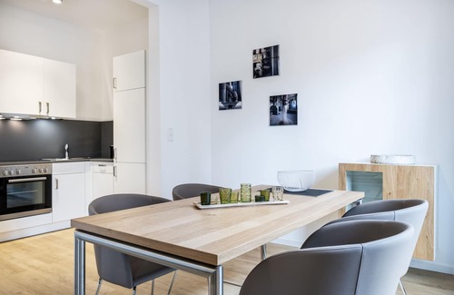 Wismar Apartment | Familienfreundliches Apartment für 5 Personen in Erstklassiger Lage am Hafen