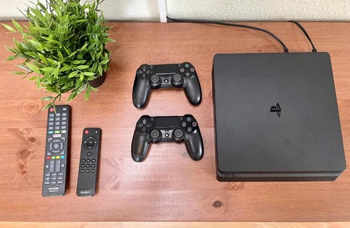 Gohlis-Mitte Apartment | FamilienTraum-Küche-WaschTrockner-PlayStation-NETFLIX-WIFI