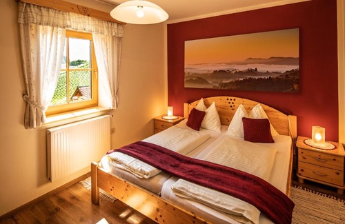 Glanz an der Weinstrasse House | Familienweingut Oberer Germuth