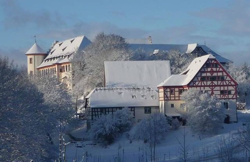 Hohenfels Apartment | Familienzimmer mit Bad