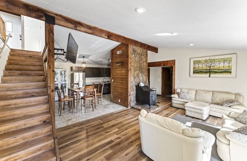 Forsyth House | Families&fishermen welcome!BullShoals/Taneycomo;2mi.boat ramp;18 mi. SDC&Branson