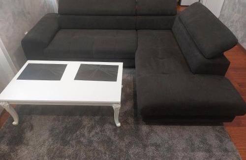 Chalon-sur-Saone Apartment | Famille House 101