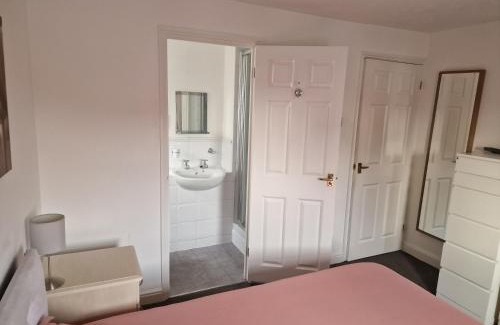Barnet Apartment | Family 2 bedrooms flat