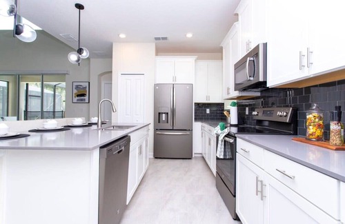 Kissimmee House | Family 5bd w/Pool Spa and Near Disney 2767