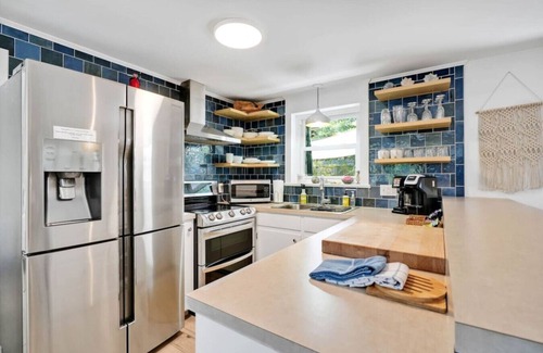 North Carolina Coast Cottage | Family and Dog Friendly Oasis One Block from Beach