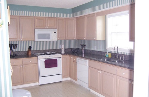 North Myrtle Beach House | Family and pet friendly and a short walk to the beach.
