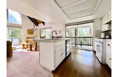 Lake Arrowhead Cabin | Family and Pet Friendly A Frame!
