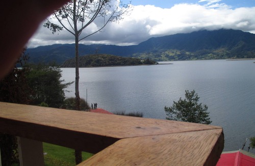 San Juan de Pasto Cabin | FAMILY AND REST CABIN - VDA. SANTA CLARA - LA COCHA NARIÑO - 8P C. U.