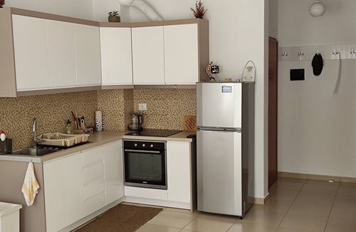 Sarande Apartment | Family apartment with all necessary things. Only 150 m from the beach.