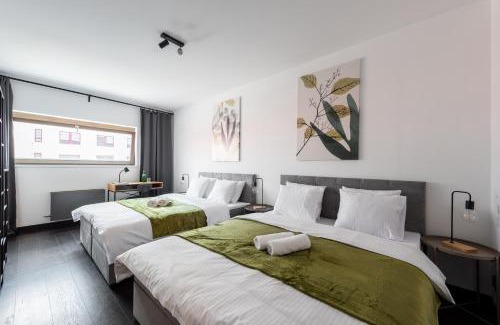 Karlin Apartment | Family apartment with balcony in center of Prague