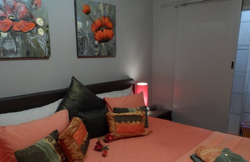Bloemfontein Apartment | Family Apartment Bloemfontein Cherry Lane Self Catering and B&B max. 6 guests