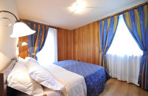 Antagnod Apartment | Family Apartments Le Chalet