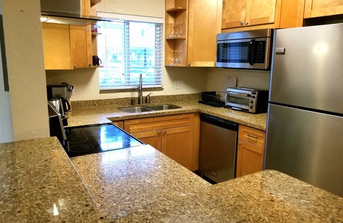 Lauderdale-by-the-Sea House | Family Beach House - 5 beds