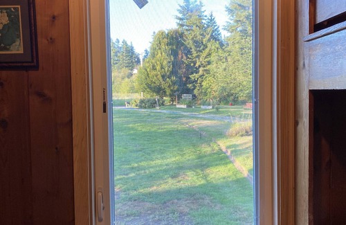 Clinton Cabin | Family Beach Cabin on Sunlight Beach Useless Bay, Whidbey Island