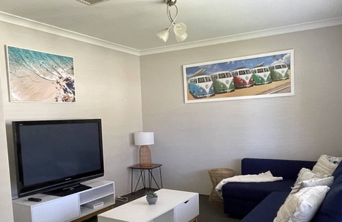 Dawesville House | Family beach getaway - Pet friendly and close to Mandurah CBD