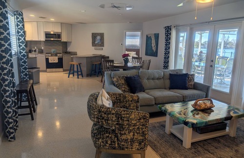 Laurel House | Family beach home! Fully renovated on water w/pool, boat dock & nearby beach