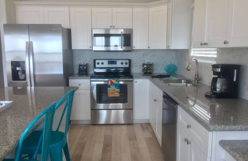 Port Bolivar House | FAMILY BEACH FRONT with panoramic views of the Gulf Coast.