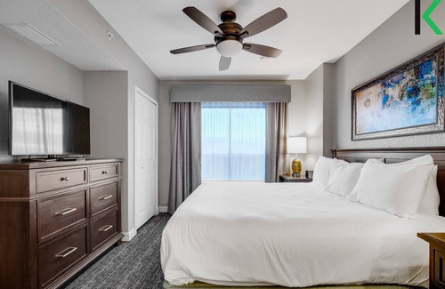 Lake Buena Vista Resort | Family Bliss: 2BR Dlx inside Disney Gates, Lazy rivers, Parks