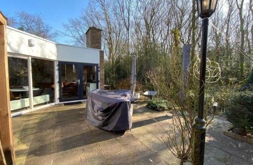 Sint Maartensvlotbrug House | Family bungalow on quiet resort