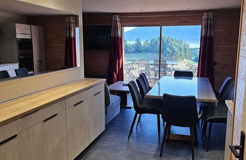 Le Devoluy Ski Chalet | Family chalet, calm and serenity, with a magnificent view of the mountains