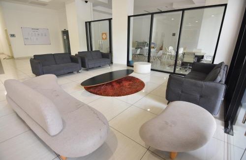 The Strand Apartment | Family Cozy Homestay - Alpha IVF at Strand Mall