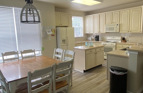 Ocean View House | Family/dog friendly 3 BR Bayside at Bethany w/pool, bay access, close to beach
