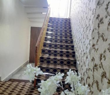Srinagar House | Family Floor at Riverside B&B