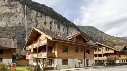 Lauterbrunnen Apartment | Family Frame Apartment