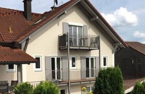 Riedenburg Apartment | Family-friendly vacation apartment with a view over the Altmühltal
