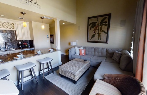 West Panama City Beach Condo | Family Friendly & Quick Walk to Beach Free round of Golf & Activities Daily!